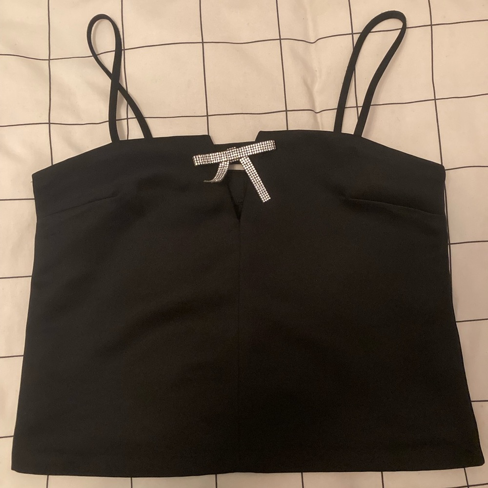 H&M black top with bow